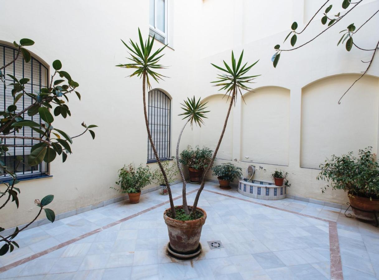 Siete Revueltas Suite Apartment Seville Exterior photo